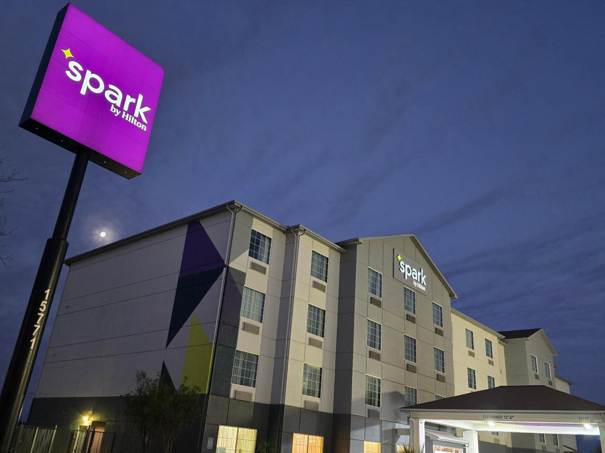 Spark By Hilton Selma Exterior foto