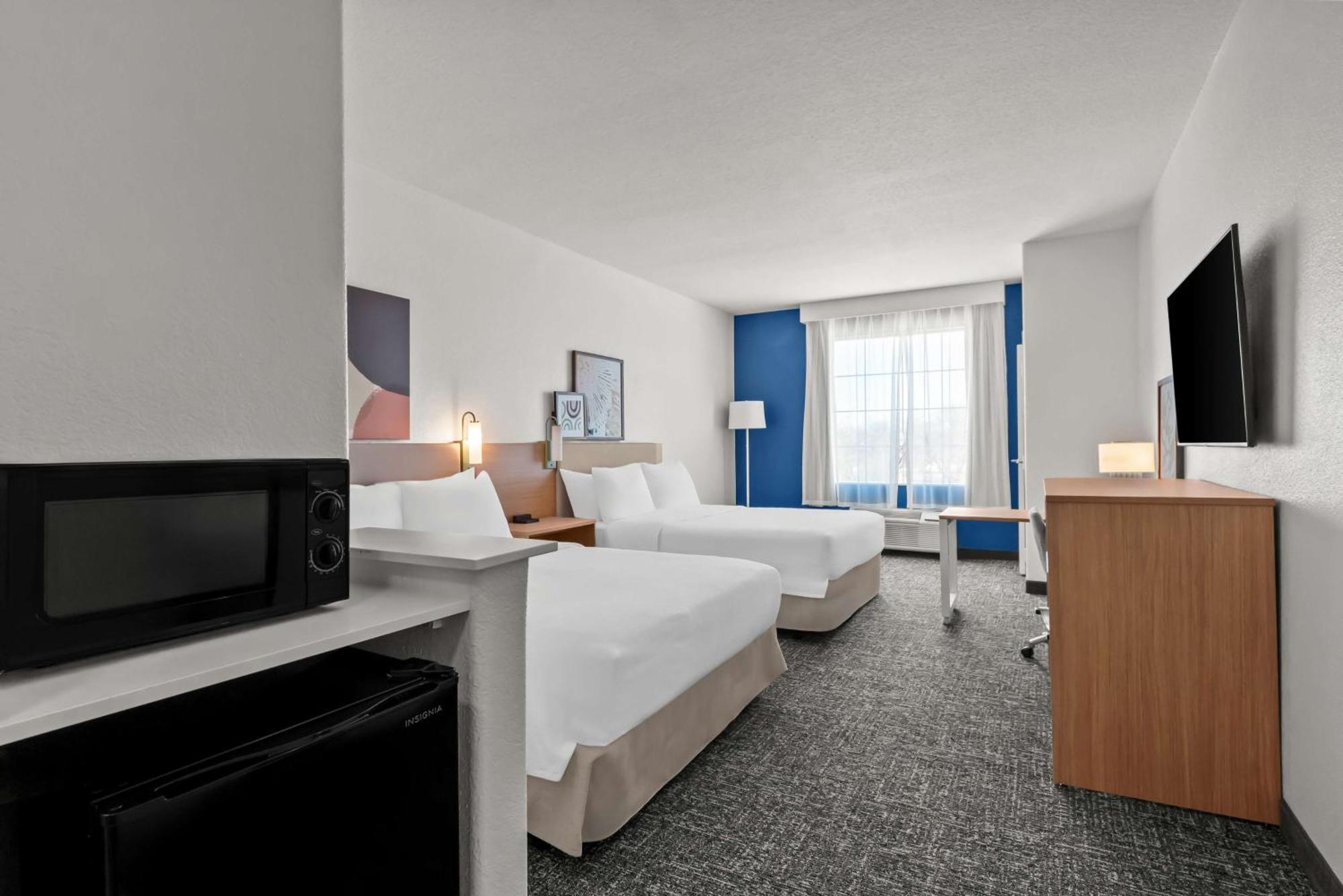 Spark By Hilton Selma Exterior foto