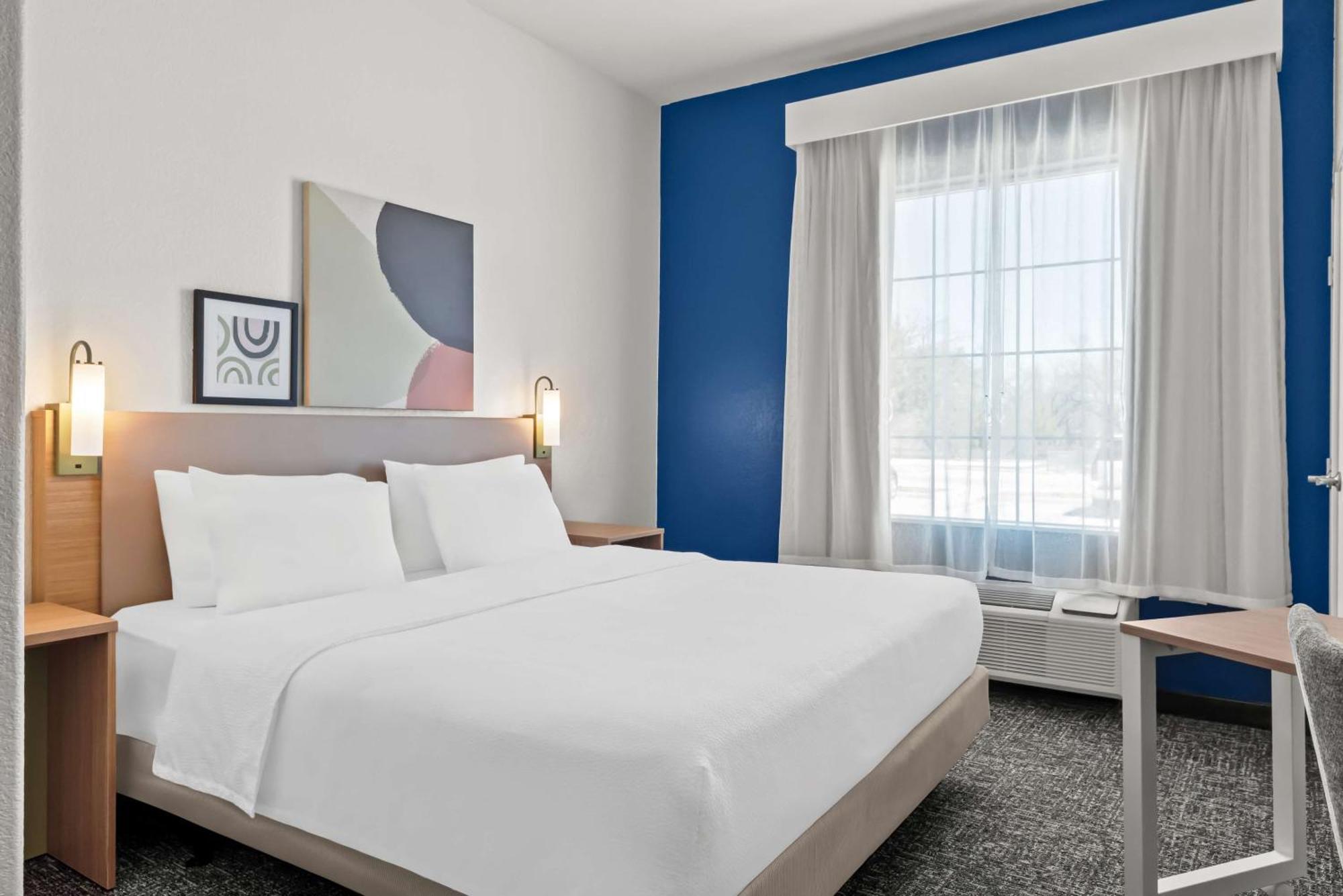 Spark By Hilton Selma Exterior foto