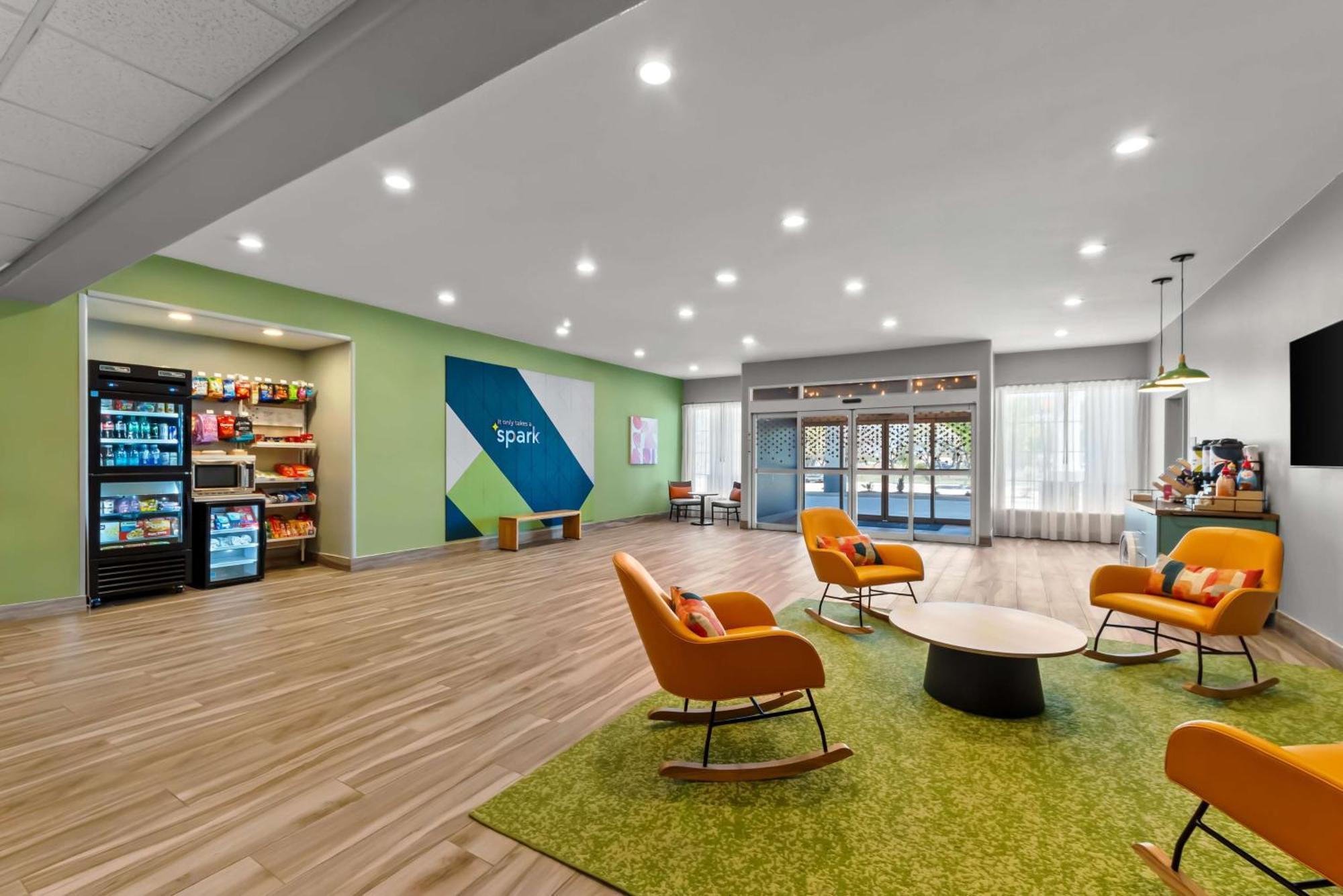 Spark By Hilton Selma Exterior foto